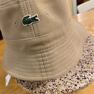 Lacoste bucket hat